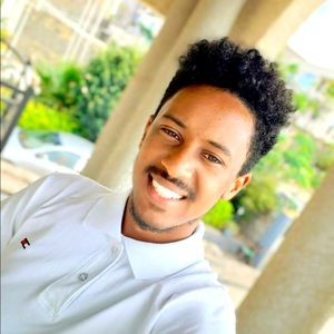 Meet your Posher, Kidus